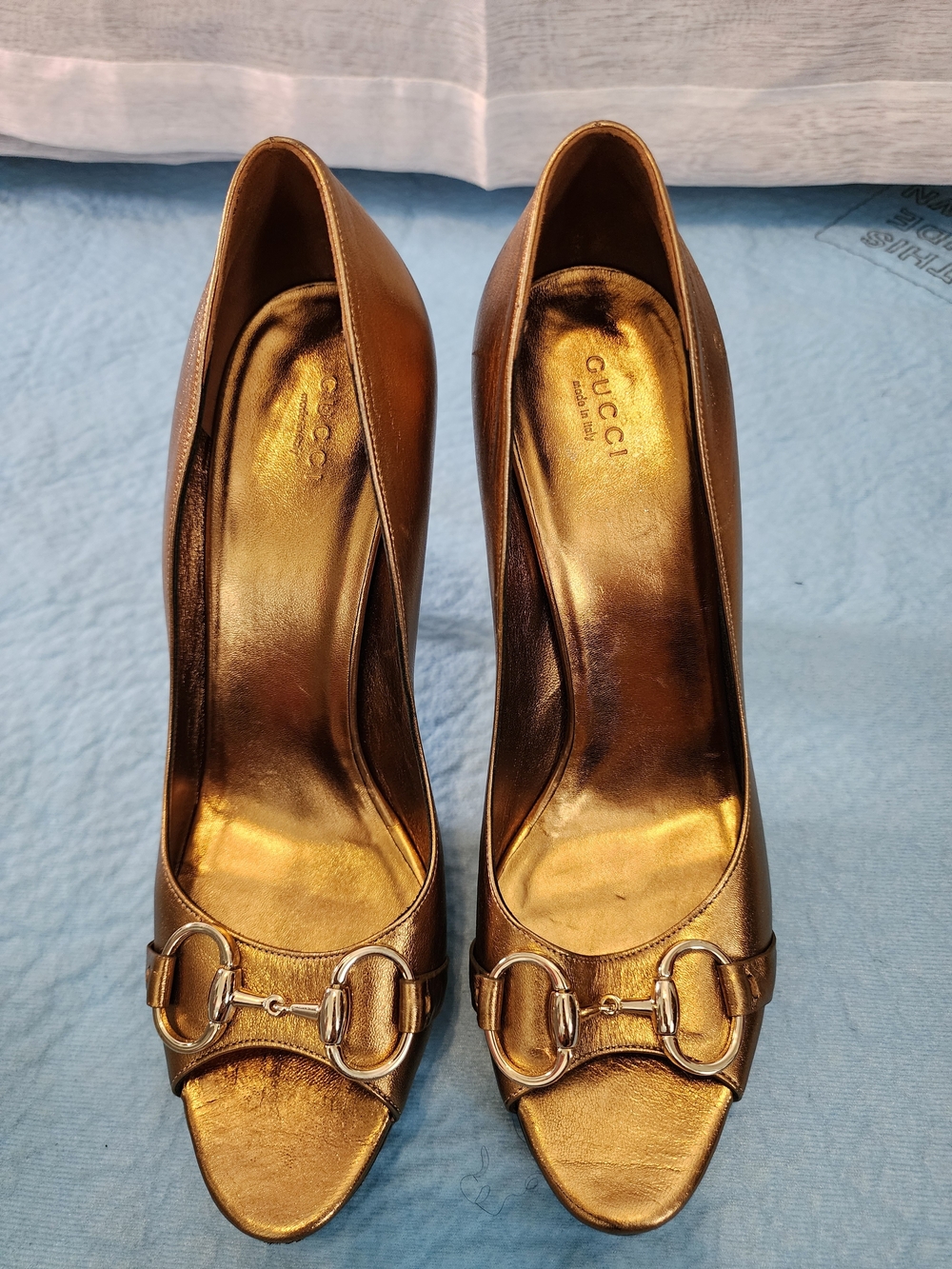 Gucci Women's Metallic Gold Horsebit Peep-Toe Pumps